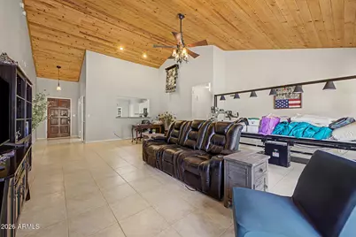 8822 W Purdue Avenue, Peoria, AZ 85345 - Photo 9