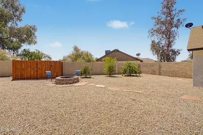 8822 W Purdue Avenue, Peoria, AZ 85345 - Photo 33