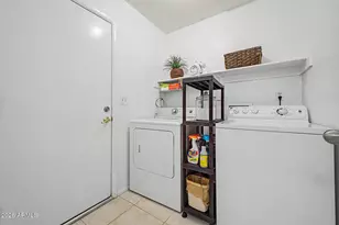 8822 W Purdue Ave, Peoria, AZ 85345 - Photo 27