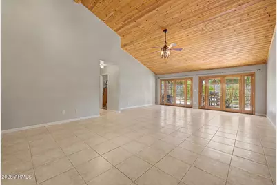 8822 W Purdue Avenue, Peoria, AZ 85345 - Photo 7