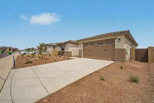 8639 N 176th Ln, Waddell, AZ 85355 - Photo 3