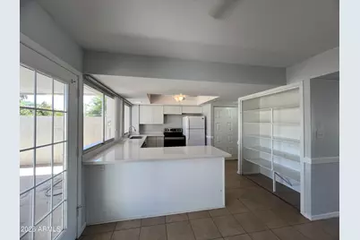 4745 W Northern Avenue, Glendale, AZ 85301 - Photo 5