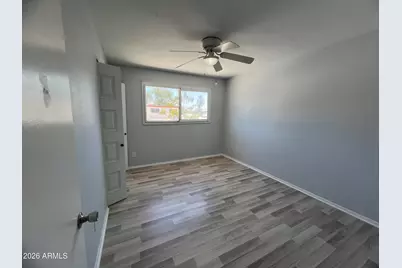 4745 W Northern Avenue, Glendale, AZ 85301 - Photo 9