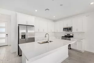 8331 N 53rd Dr, Glendale, AZ 85302 - Photo 3