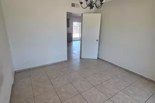 10650 N 49th Ave, Glendale, AZ 85304 - Photo 27