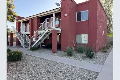 2726 E Beck Lane, Phoenix, AZ 85032 - Photo 11