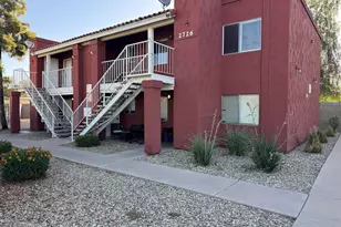 2726 E Beck Ln, Phoenix, AZ 85032 - Photo 11