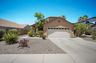 1726 E Behrend Dr, Phoenix, AZ 85024 - Photo 41