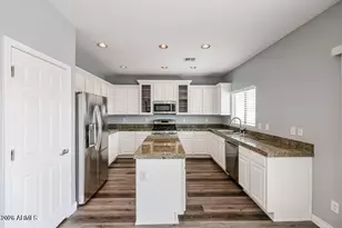 10863 W Washington St, Avondale, AZ 85323 - Photo 5