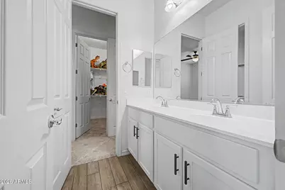 40641 N Barred Place, San Tan Valley, AZ 85140 - Photo 17