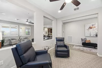 13335 W Milton Drive, Peoria, AZ 85383 - Photo 17