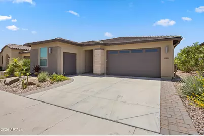 13335 W Milton Drive, Peoria, AZ 85383 - Photo 7