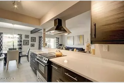 3243 N 38th Street #3, Phoenix, AZ 85018 - Photo 3