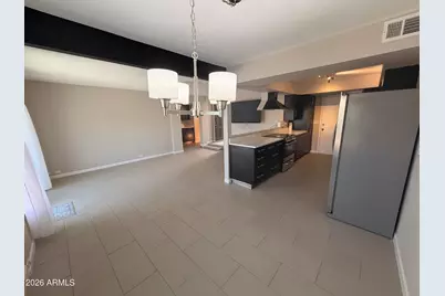 3243 N 38th Street #3, Phoenix, AZ 85018 - Photo 5