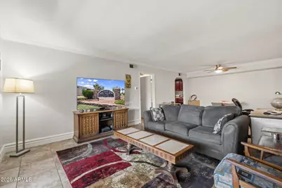 3825 E Camelback Road #214, Phoenix, AZ 85018 - Photo 5