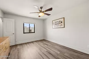 3825 E Camelback Rd, Phoenix, AZ 85018 - Photo 17