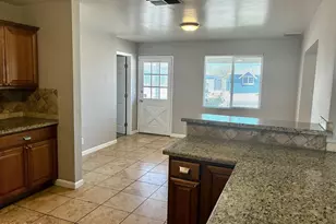 1041 W 18th St, Tempe, AZ 85281 - Photo 7