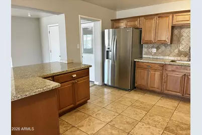 1041 W 18th Street, Tempe, AZ 85281 - Photo 9