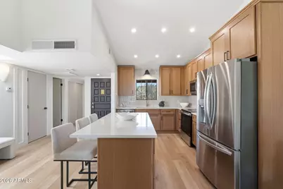 8344 N 21st Drive #I211, Phoenix, AZ 85021 - Photo 9