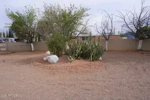 214 N Canyon Dr, Sierra Vista, AZ 85635 - Photo 7