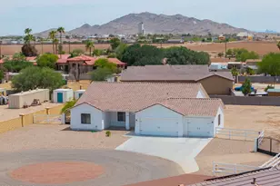 1266 E Cactus Ct E, Casa Grande, AZ 85122 - Photo 1