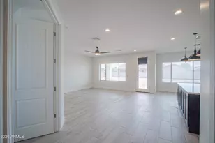 1266 E Cactus Ct E, Casa Grande, AZ 85122 - Photo 15