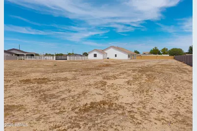 1266 E Cactus Court E, Casa Grande, AZ 85122 - Photo 57