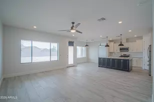 1266 E Cactus Ct E, Casa Grande, AZ 85122 - Photo 9