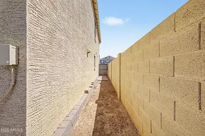 17624 W Voltaire Street, Surprise, AZ 85388 - Photo 37