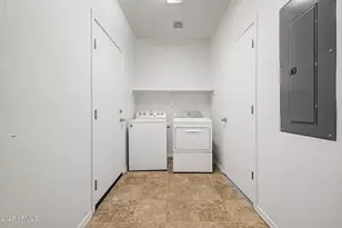 1432 N 80th Dr, Phoenix, AZ 85043 - Photo 21
