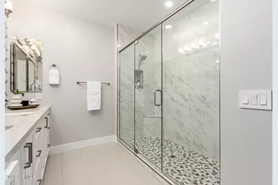 5250 E Deer Valley Drive #243, Phoenix, AZ 85054 - Photo 17