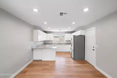 5220 N 21st Avenue, Phoenix, AZ 85015 - Photo 11