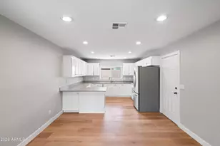 5220 N 21st Ave, Phoenix, AZ 85015 - Photo 11