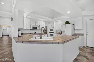 15310 N 80th Ln, Peoria, AZ 85381 - Photo 17