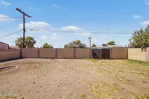 3143 W Glendale Ave, Phoenix, AZ 85051 - Photo 11