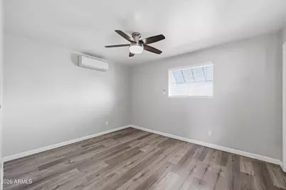 3025 N 32nd Street #Apt 49, Phoenix, AZ 85018 - Photo 9