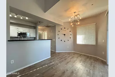 2929 W Yorkshire Drive #2012, Phoenix, AZ 85027 - Photo 7