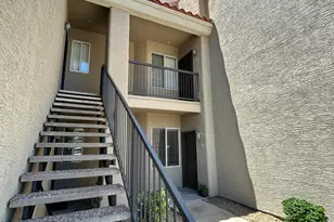 2929 W Yorkshire Dr, Phoenix, AZ 85027 - Photo 1