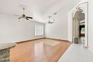 718 E Orangewood Ave, Phoenix, AZ 85020 - Photo 3