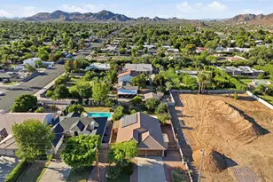 718 E Orangewood Ave, Phoenix, AZ 85020 - Photo 53