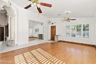 718 E Orangewood Ave, Phoenix, AZ 85020 - Photo 5