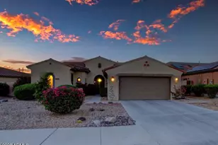 17942 W Lavender Ln, Goodyear, AZ 85338 - Photo 3