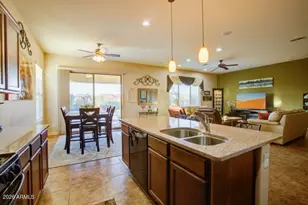 17942 W Lavender Ln, Goodyear, AZ 85338 - Photo 7
