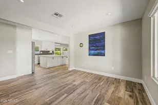 5017 E Acoma Dr, Scottsdale, AZ 85254 - Photo 15