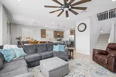 1033 S 150th Drive, Goodyear, AZ 85338 - Photo 3