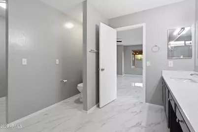 2922 W Dunbar Drive, Phoenix, AZ 85041 - Photo 33