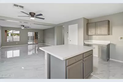 2922 W Dunbar Drive, Phoenix, AZ 85041 - Photo 25