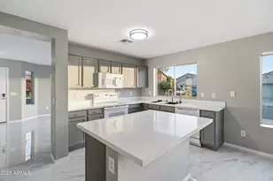 2922 W Dunbar Dr, Phoenix, AZ 85041 - Photo 25