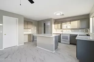 2922 W Dunbar Dr, Phoenix, AZ 85041 - Photo 39