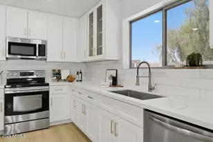 3034 W Oberlin Way, Phoenix, AZ 85083 - Photo 9